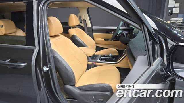 Kia Carnival 4세대 Signature, 2021 12