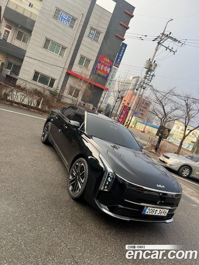 Kia The / новый New K8 Noblesse, 2026 1