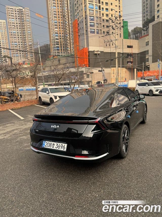 Kia The / новый New K8 Noblesse, 2026 4