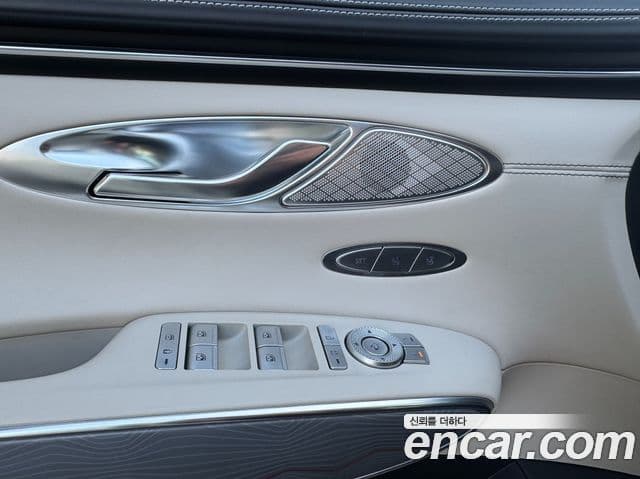 Genesis GV70, 2024 13