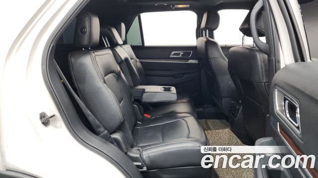 Ford Explorer 5세대, 2017 12