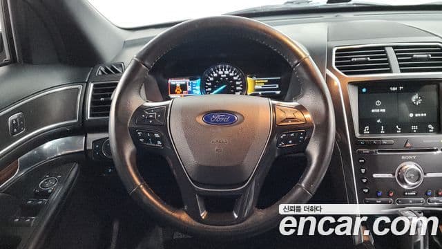 Ford Explorer 5세대, 2017 13