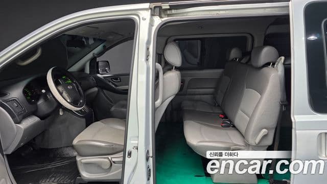 Hyundai Grand Starex CVX Premium, 2009 18