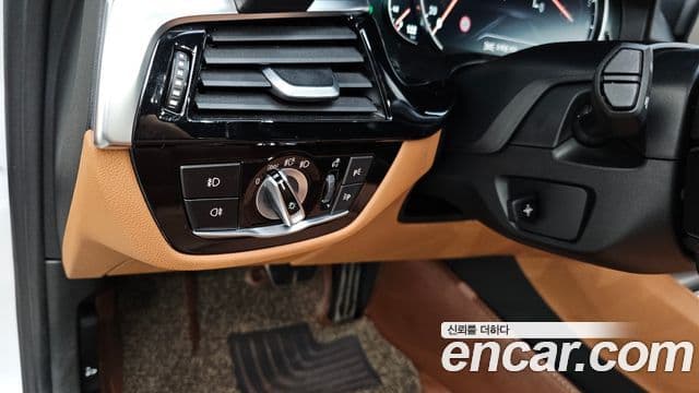 BMW 5시리즈 (G30) 530i xDrive M Sport, 2018 18