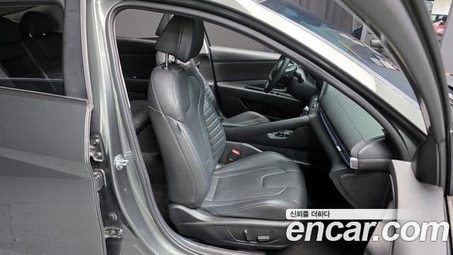 Hyundai The / новый New Avante (CN7) Inspiration, 2025 12