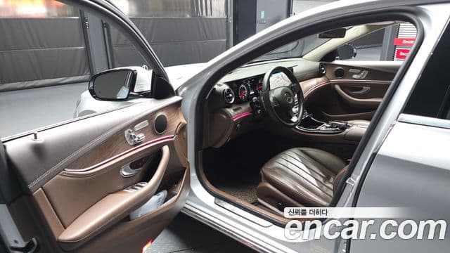 Mercedes-Benz E-класс W213 Exclusive, 2017 10