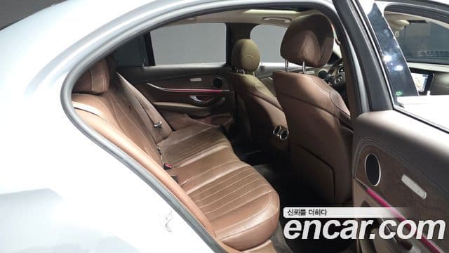 Mercedes-Benz E-класс W213 Exclusive, 2017 12