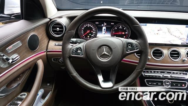 Mercedes-Benz E-класс W213 Exclusive, 2017 13