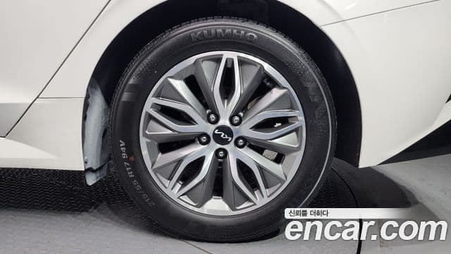 Kia K5 гибрид 3세대 Prestige, 2023 все фото