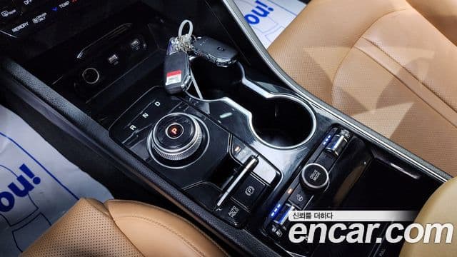 Kia K5 гибрид 3세대 Prestige, 2023 9