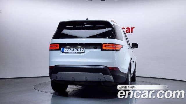 Land Rover Discovery 5 3.0 TD6 HSE, 2018 4