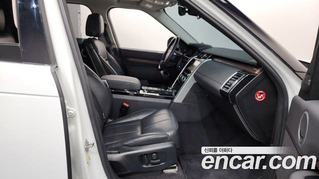 Land Rover Discovery 5 3.0 TD6 HSE, 2018 11