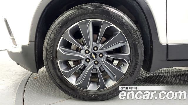 Chevrolet(GM대우) The / новый New Trax Premier, 2019 все фото