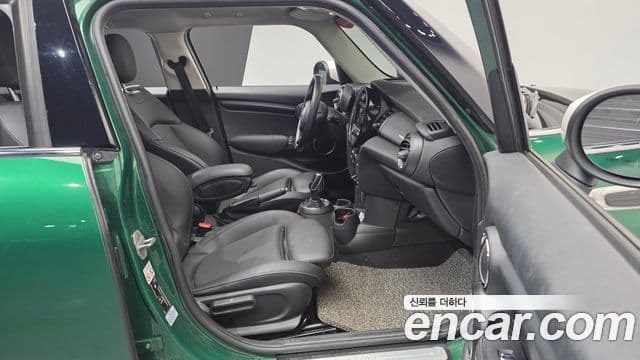 Mini Cooper 3세대, 2021 10