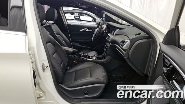 Infiniti Q30 2.0 Essential, 2019 11