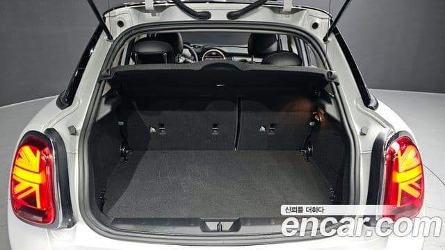 Mini Cooper 3세대, 2021 20