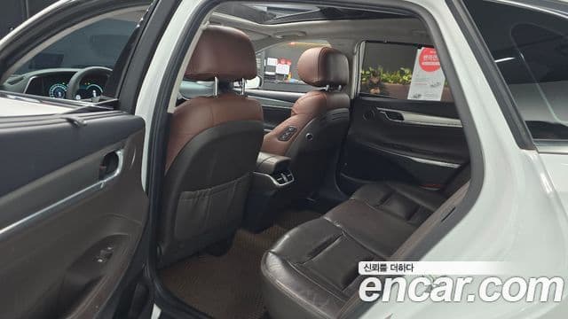 Hyundai The / новый New Grandeur IG Exclusive, 2020 12