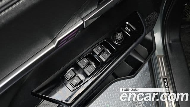 KG모빌리티(SsangYong) Torres T7, 2023 12