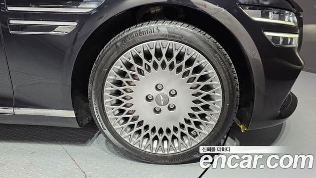 Genesis G80 (RG3) бензин 3.5 турбо AWD, 2021 все фото