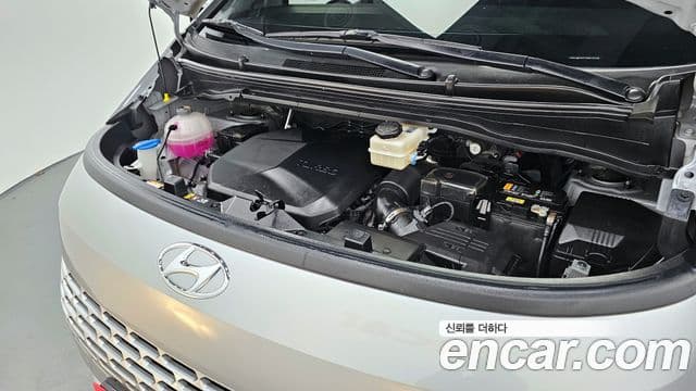 Hyundai Staria Smart, 2023 6