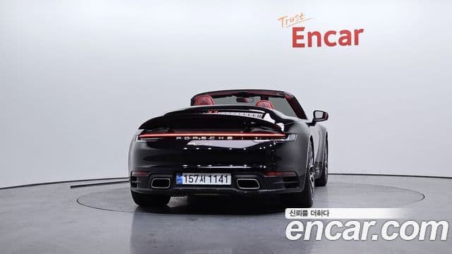 Porsche 911 (992) Carrera 4 кабриолет, 2020 4
