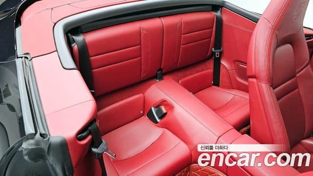 Porsche 911 (992) Carrera 4 кабриолет, 2020 12