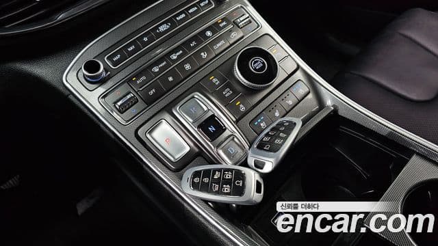 Hyundai The / новый New Santa Fe Prestige, 2023 9