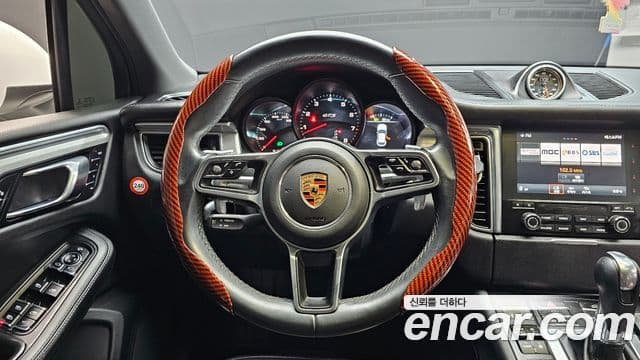 Porsche Macan 95B, 2018 13