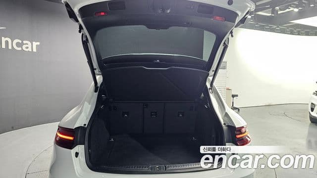 Porsche Macan 95B, 2018 20