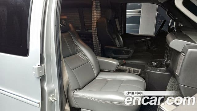 Chevrolet 익스프레스밴, 2017 10