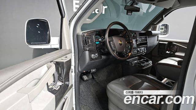 Chevrolet 익스프레스밴, 2017 11