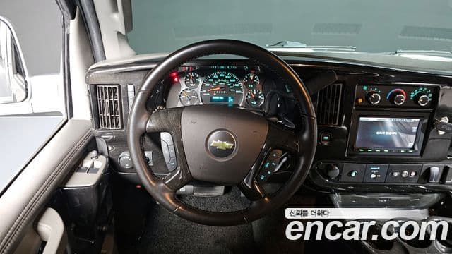 Chevrolet 익스프레스밴, 2017 13