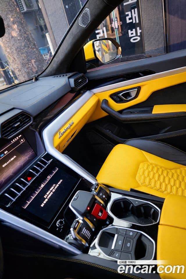 Lamborghini Urus 4.0 V8, 2019 6