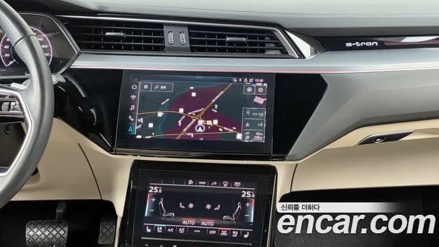 Audi e-Tron 55 Quattro Sportback, 2022 14