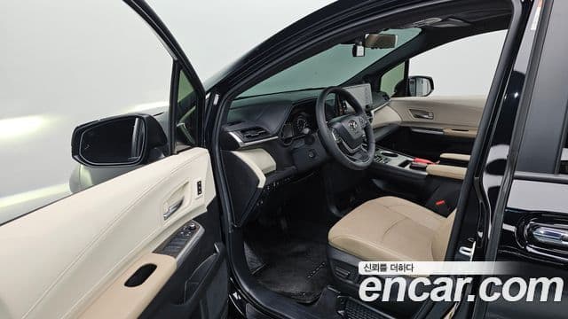 Toyota Sienna 4세대, 2024 10