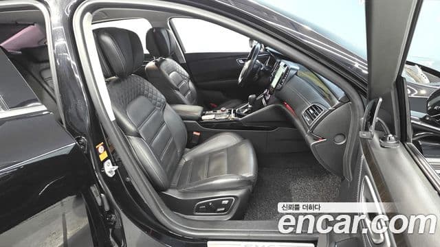 Renault Korea(Samsung) SM6 2.0 LPe RE (для людей с инвалидностью), 2019 15