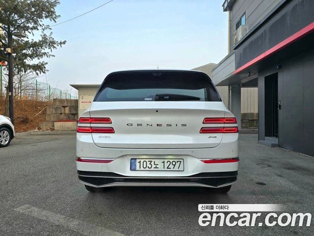 Genesis GV80, 2024 4