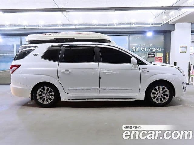 KG모빌리티(SsangYong) Korando 투리스모 4WD outdoor Edition 9인승, 2017 все фото