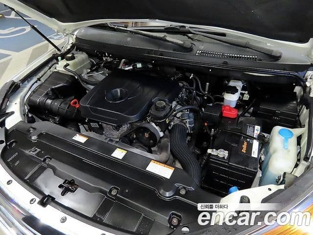 KG모빌리티(SsangYong) Korando 투리스모 4WD outdoor Edition 9인승, 2017 18