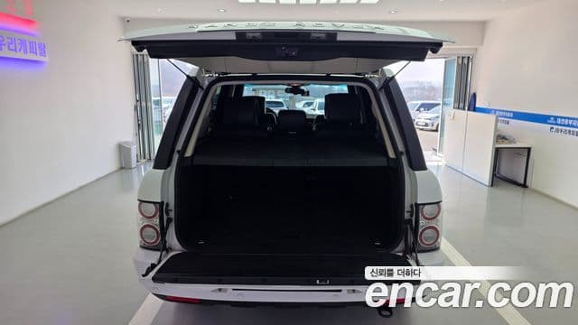 Land Rover Range Rover 4.4 TDV8 Vogue, 2011 10