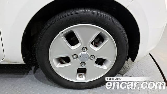 Kia The / новый New Ray Prestige, 2021 все фото