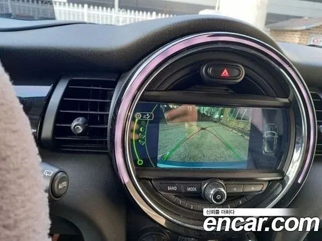 Mini Cooper 3세대, 2018 15