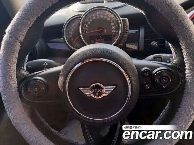 Mini Cooper 3세대, 2018 20