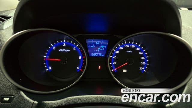 Hyundai Tucson ix Premier, 2010 8