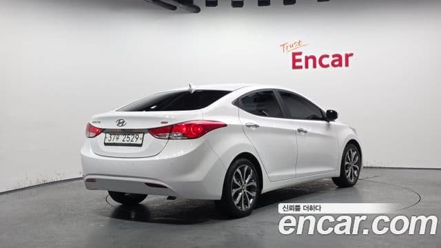 Hyundai Avante MD Premium, 2013 2