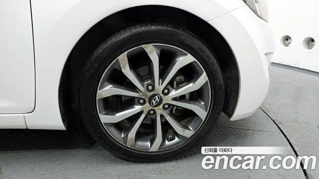 Hyundai Avante MD Premium, 2013 все фото