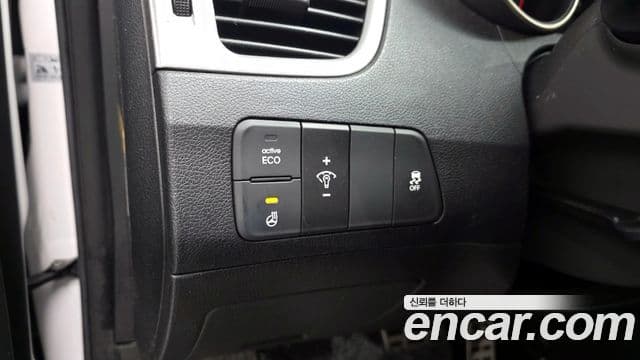 Hyundai Avante MD Premium, 2013 17