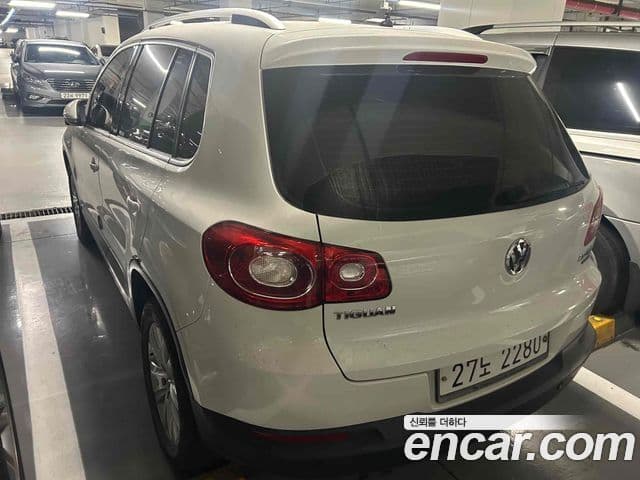 Volkswagen Tiguan 5N, 2010 4