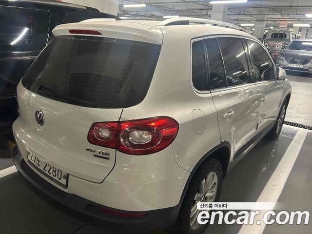 Volkswagen Tiguan 5N, 2010 все фото