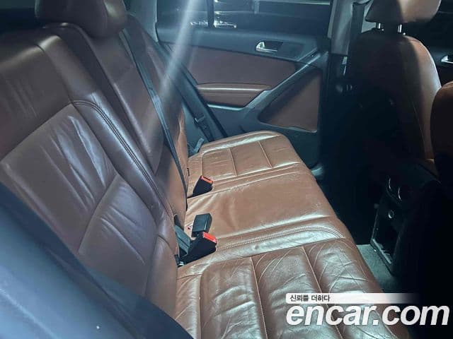 Volkswagen Tiguan 5N, 2010 7